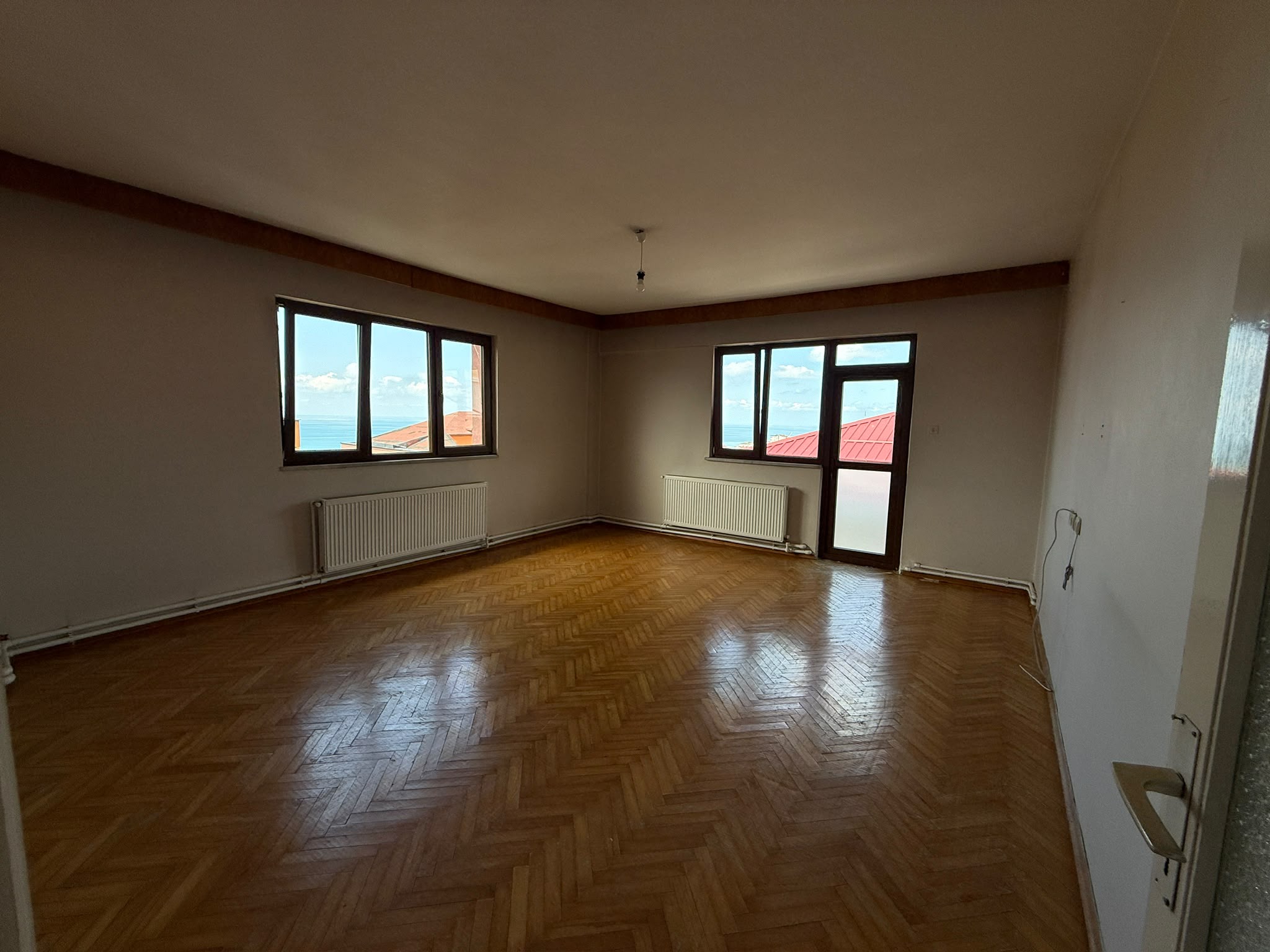 AYDINLIKEVLER SEYRAN APARTMANI